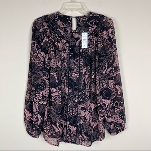 Ann Taylor flowy key hole back print top